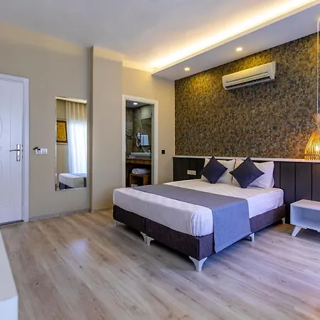 Hotell Der Konyaalti 4*