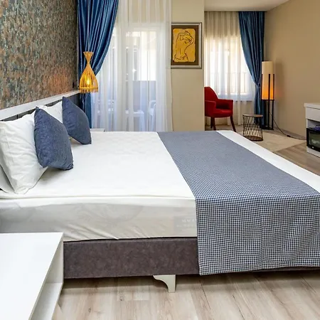 Der Konyaalti Отель 4*