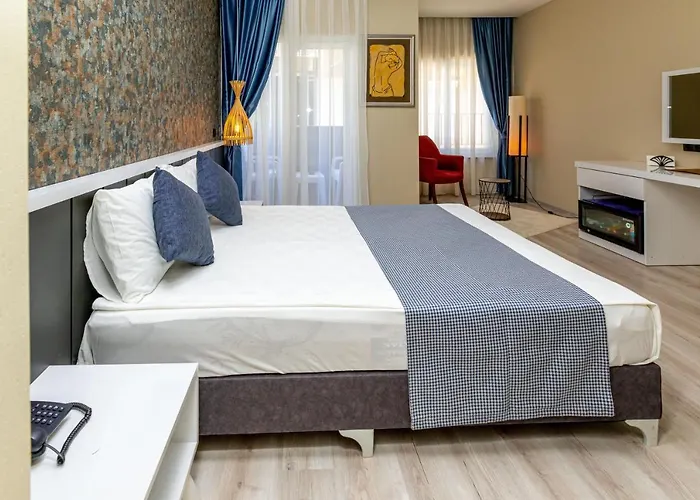 Der Konyaalti Hotel 4*